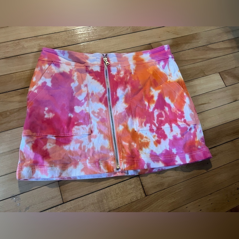Trina Turk pink and‎ orange tie dye mini skirt